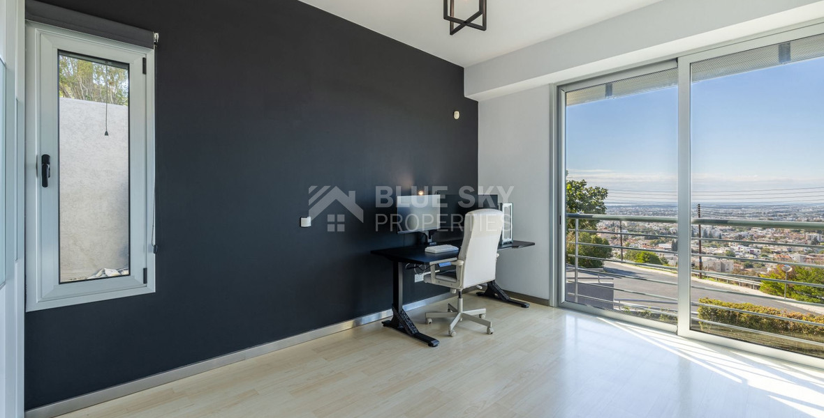 Unique Modern Villa with Sea Views in Ayia Fyla