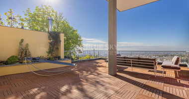 Unique Modern Villa with Sea Views in Ayia Fyla