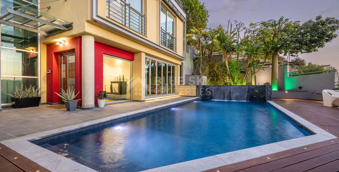 Unique Modern Villa with Sea Views in Ayia Fyla