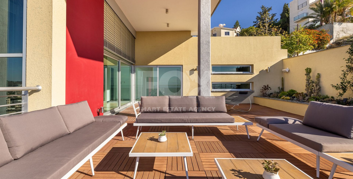 Unique Modern Villa with Sea Views in Ayia Fyla