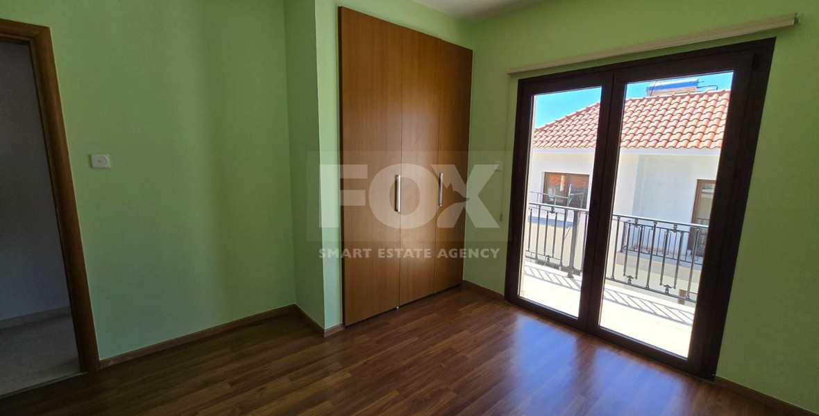 Unfurnished 3 bedroom house with private pool in  Erimi for Rent