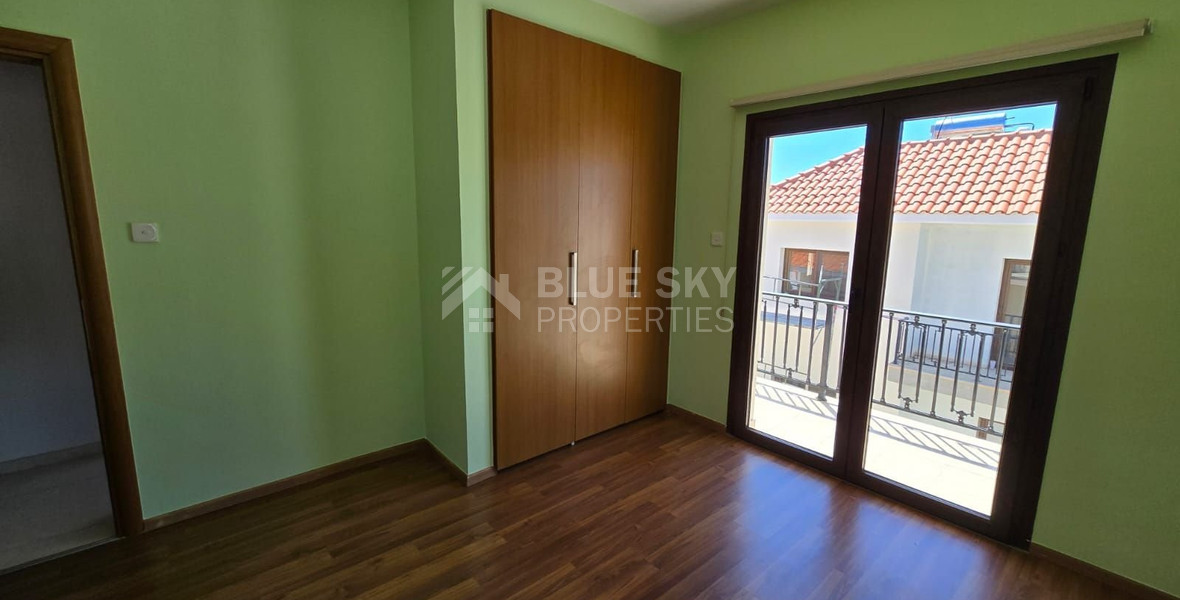 Unfurnished 3 bedroom house with private pool in  Erimi for Rent