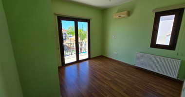 Unfurnished 3 bedroom house with private pool in  Erimi for Rent