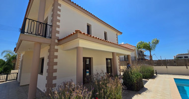 Unfurnished 3 bedroom house with private pool in  Erimi for Rent