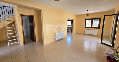 Unfurnished 3 bedroom house with private pool in  Erimi for Rent