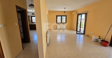 Unfurnished 3 bedroom house with private pool in  Erimi for Rent