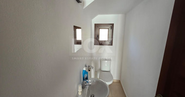 Unfurnished 3 bedroom house with private pool in  Erimi for Rent