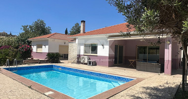 RENT: BEAUTIFUL 3 BEDROOM UNFURNISHED BUNGALOW WITH SWIMMING POOL IN PYRGOS