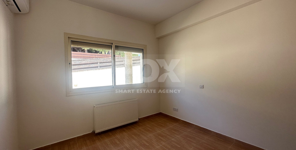 RENT: BEAUTIFUL 3 BEDROOM UNFURNISHED BUNGALOW WITH SWIMMING POOL IN PYRGOS