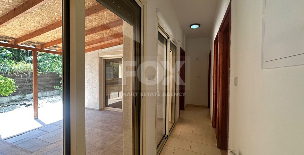 RENT: BEAUTIFUL 3 BEDROOM UNFURNISHED BUNGALOW WITH SWIMMING POOL IN PYRGOS