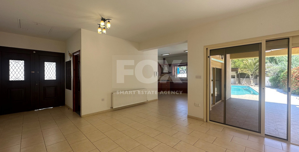 RENT: BEAUTIFUL 3 BEDROOM UNFURNISHED BUNGALOW WITH SWIMMING POOL IN PYRGOS