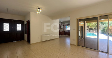 RENT: BEAUTIFUL 3 BEDROOM UNFURNISHED BUNGALOW WITH SWIMMING POOL IN PYRGOS