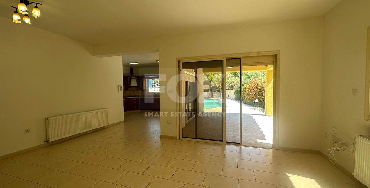 RENT: BEAUTIFUL 3 BEDROOM UNFURNISHED BUNGALOW WITH SWIMMING POOL IN PYRGOS