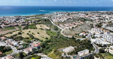 Two bedroom apartment in lower Chloraka, Paphos