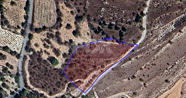 Residential land for sale in Milia village in Paphos