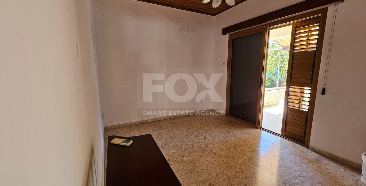 For Rent Three bedroom detached bungalow in a large plot in Episkopi Area