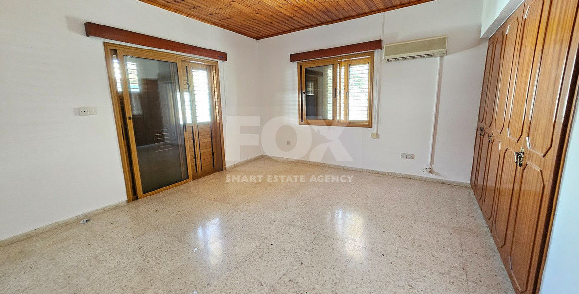 For Rent Three bedroom detached bungalow in a large plot in Episkopi Area
