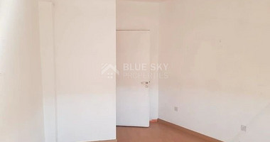 Office/apartment for rent in Agios Nicolaos Limassol
