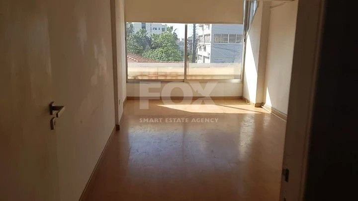 Office/apartment for rent in Agios Nicolaos Limassol