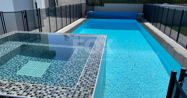 Fully Furnished House With Pool For Rent In Parekklisia