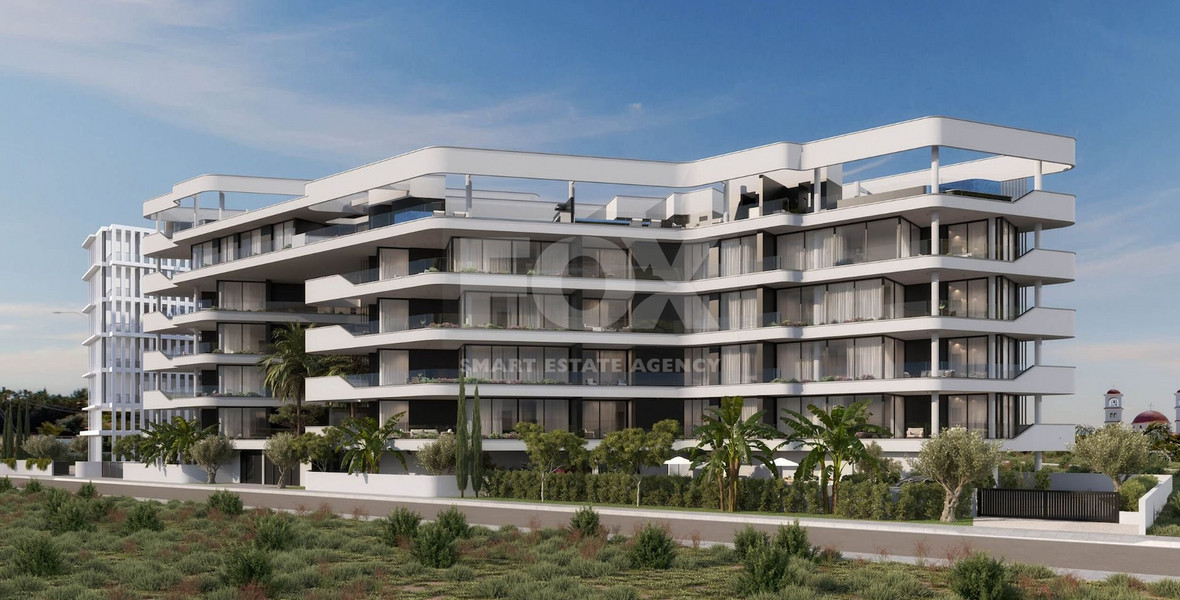 Top floor 3  bedroom apartment with roof garden for sale in Potamos Germasogeias, Limassol