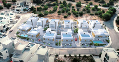 Three bedroom magnificent villa in Konia, Paphos, for sale