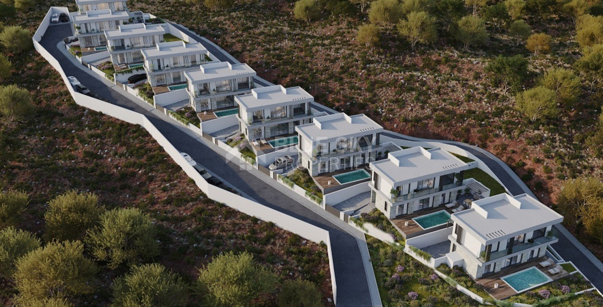 Three Bed outstanding villa In Episcopi of Paphos, for sale