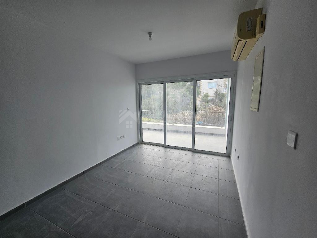 Two bedroom apartment for sale, with seperate title deed in Peyia