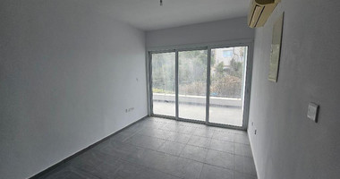 Two bedroom apartment for sale, with seperate title deed in Peyia