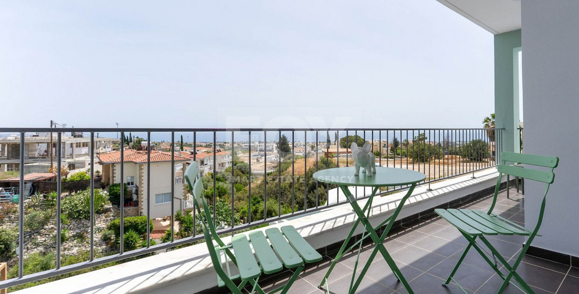 One bedroom apartment for sale, with seperate title deed in Peyia