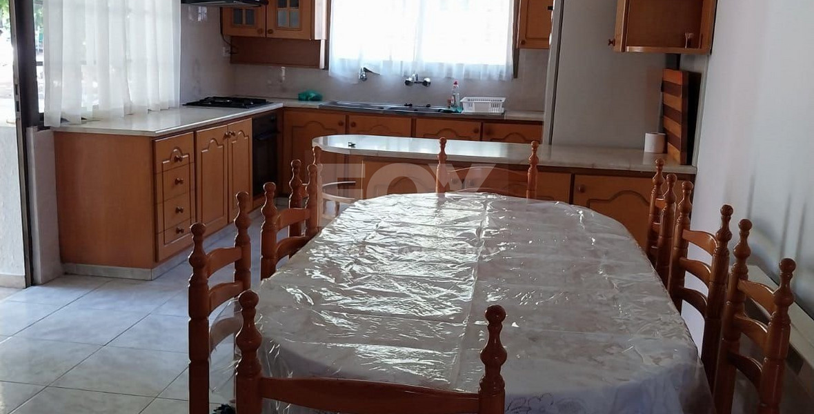 For Rent: Spacious Three bedroom furnished house in Peristerona Pafos