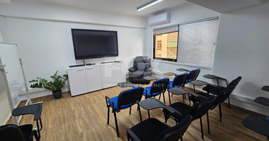 200m2 Of Office Space Available In a Shared Office For Rent In Neapoli