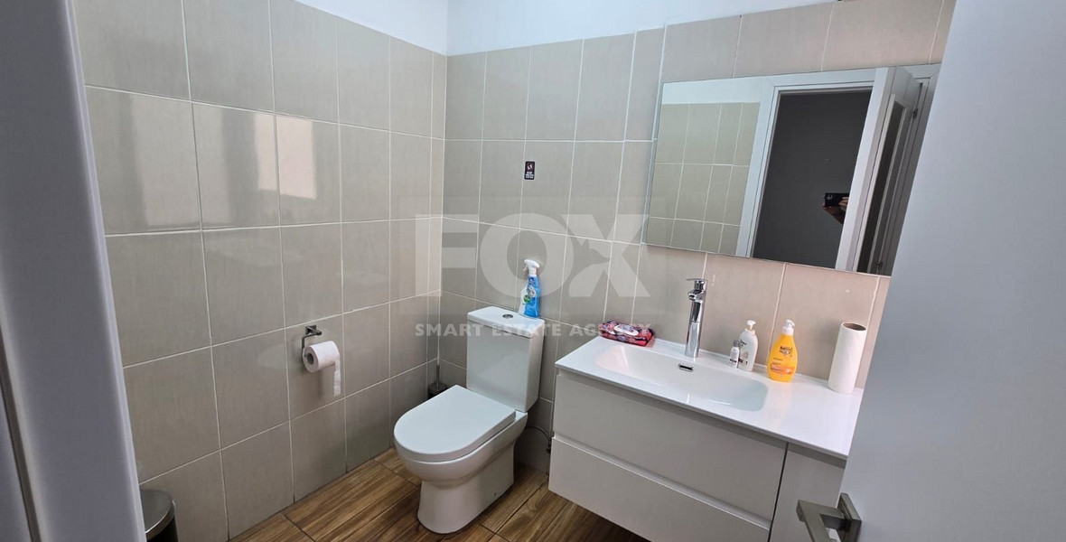 200m2 Of Office Space Available In a Shared Office For Rent In Neapoli