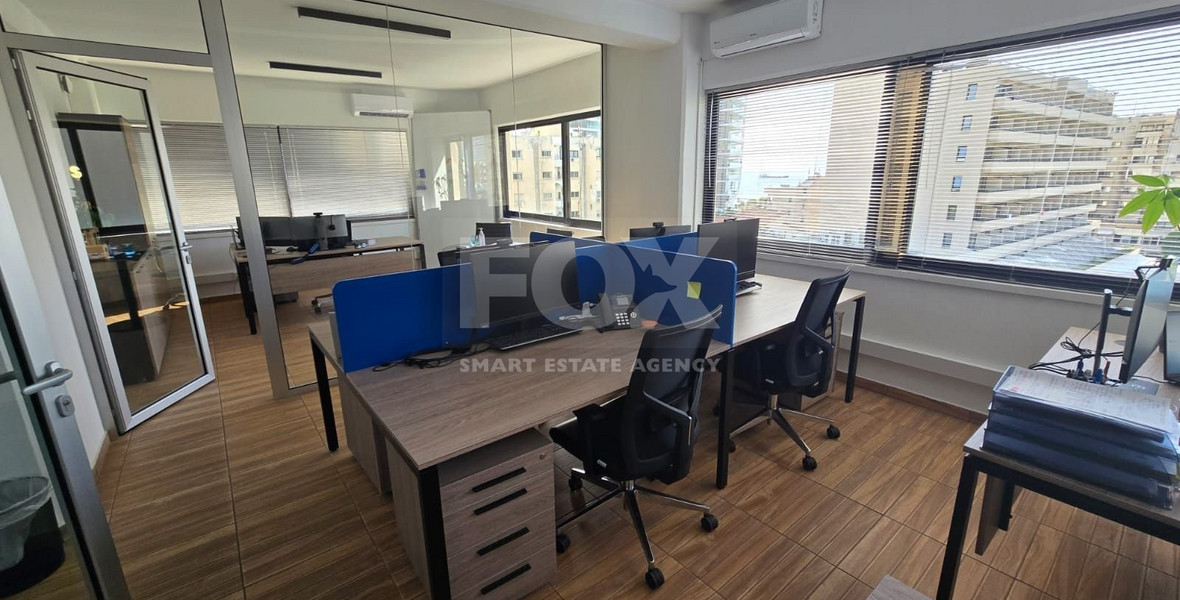 200m2 Of Office Space Available In a Shared Office For Rent In Neapoli