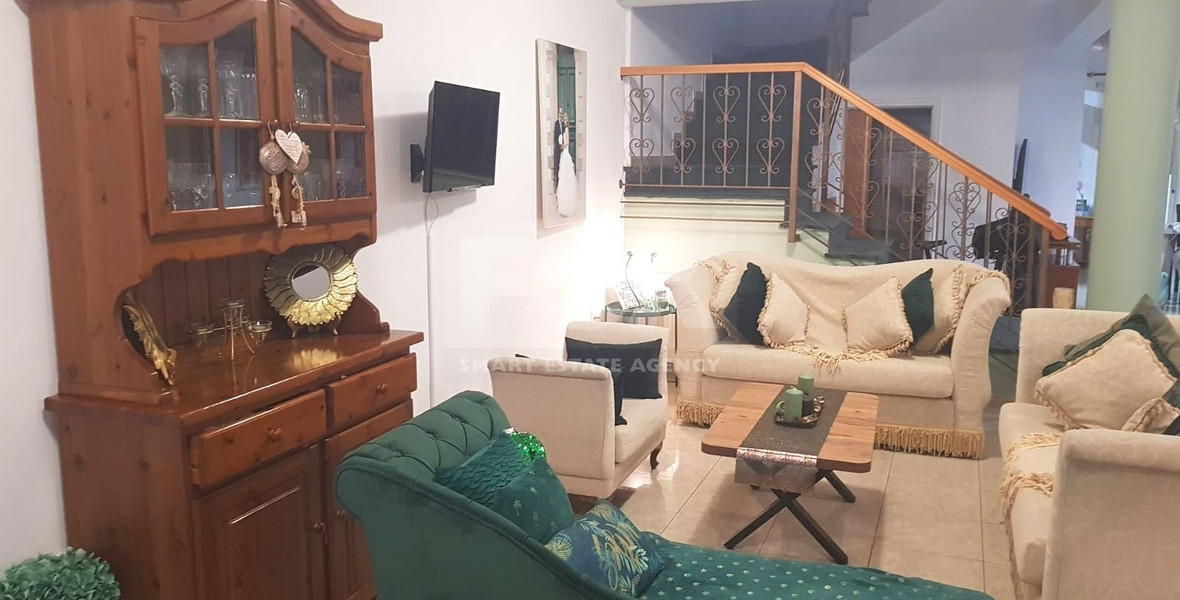 Semi - detached 4 bedroom Villa for sale in Agios Nicolaos