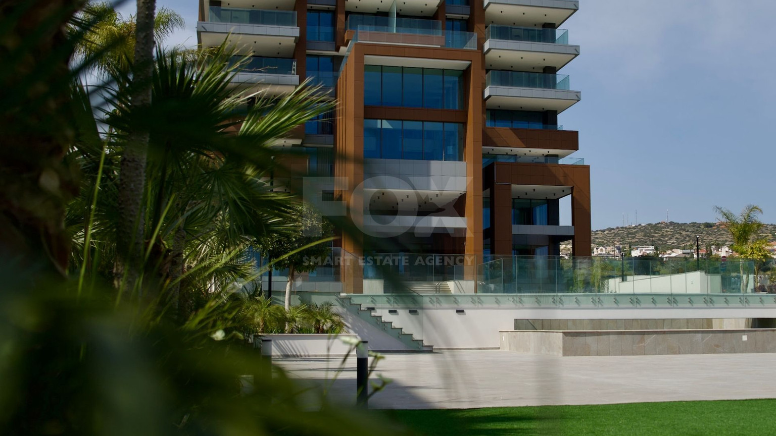 Amazing 1   bedroom apartment for sale in Agios Tychonas, Limassol