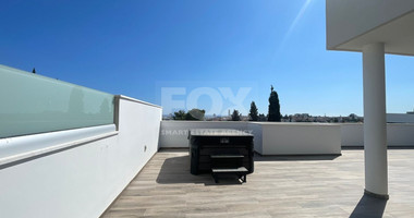 2 Bedroom Penthouse with jacuzzi for Rent in Germasogeia