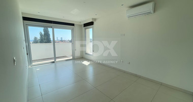 2 Bedroom Penthouse with jacuzzi for Rent in Germasogeia