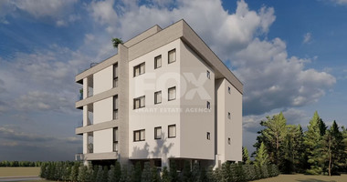 For sale penthouse with 2 bedrooms and an extra room in Mesa Geitonia