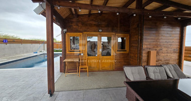 Four Bedroom House with Pool For Rent in Lofou village, Limassol