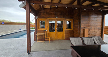 Four Bedroom House with Pool For Rent in Lofou village, Limassol