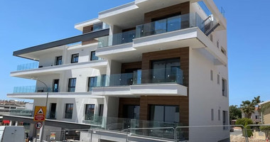 For sale Spacious Sea View Apartment with Two Bedrooms in Panthea