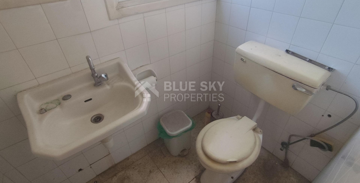 Shop for rent in Agia Zoni, Limassol