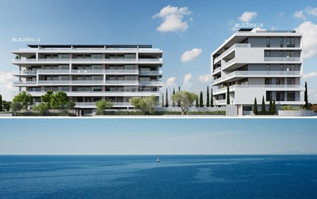 Top floor 2 bedroom apartment with roof garden for sale in Potamos Germasogeias, Limassol