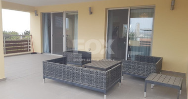 Fully furnished luxury 2 bedroom apartment with private garden for rent in Agios Tychonas