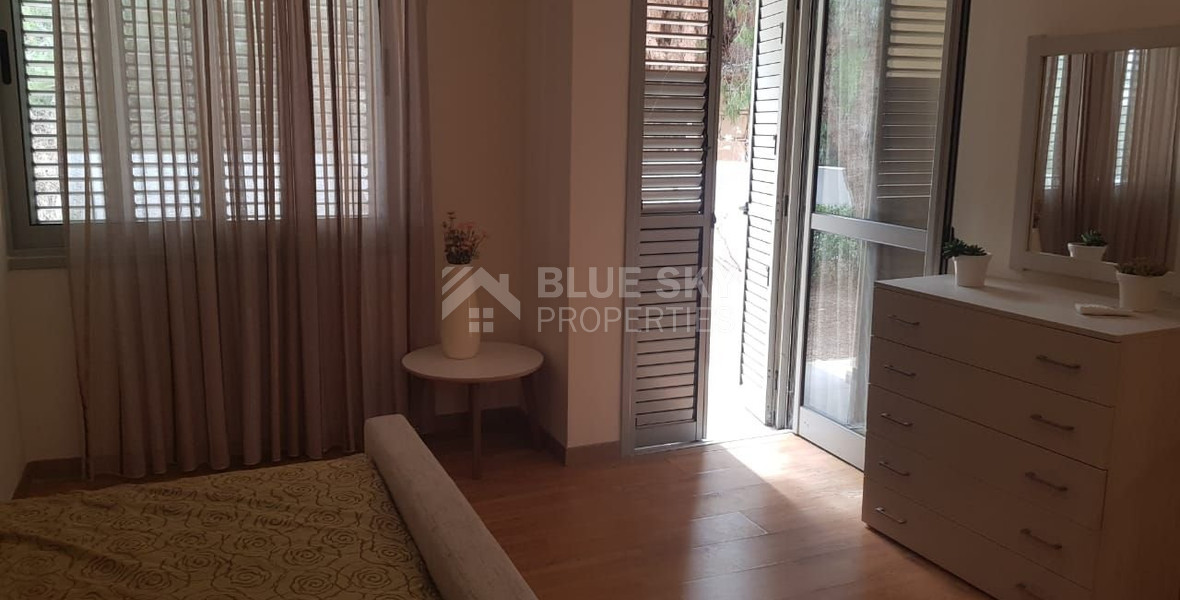 Fully furnished luxury 2 bedroom apartment with private garden for rent in Agios Tychonas