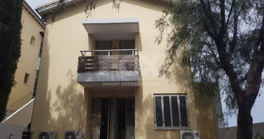Fully furnished luxury 2 bedroom apartment with private garden for rent in Agios Tychonas