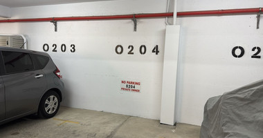 Fully furnished luxury 2 bedroom apartment with private garden for rent in Agios Tychonas