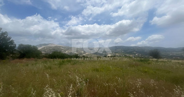 Large Development Land Plot in Silikou for Sale