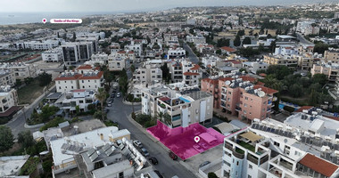 For sale, spacious three-Bedroom Ground Floor Apt, Kings Av.Mall Area, Paphos.